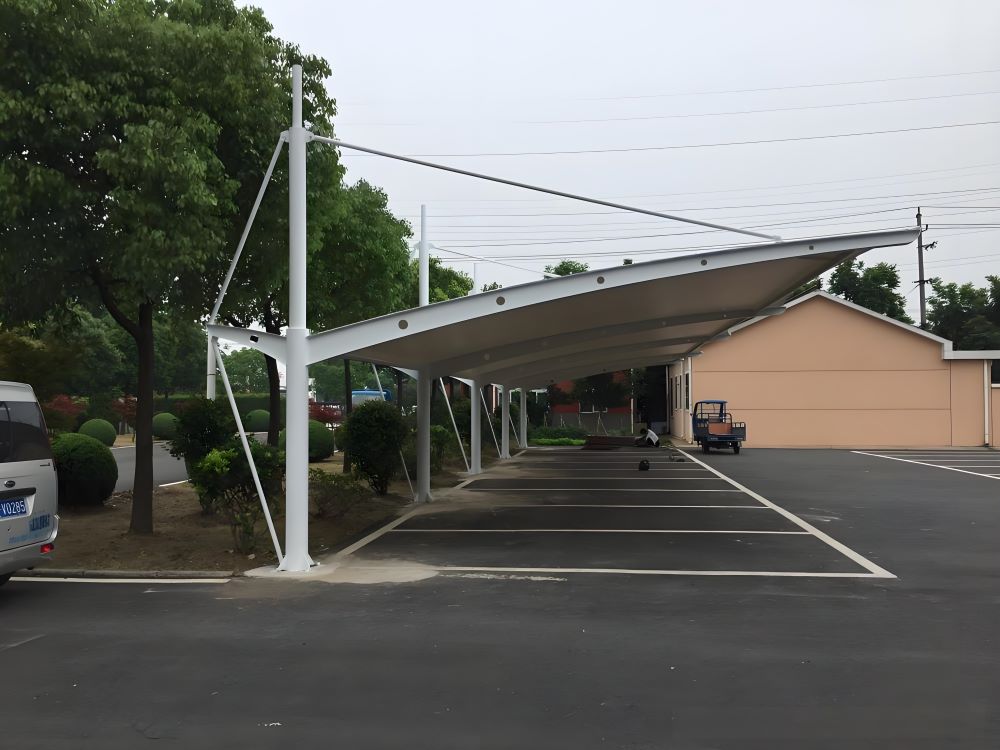 膜結(jié)構(gòu)汽車(chē)棚18